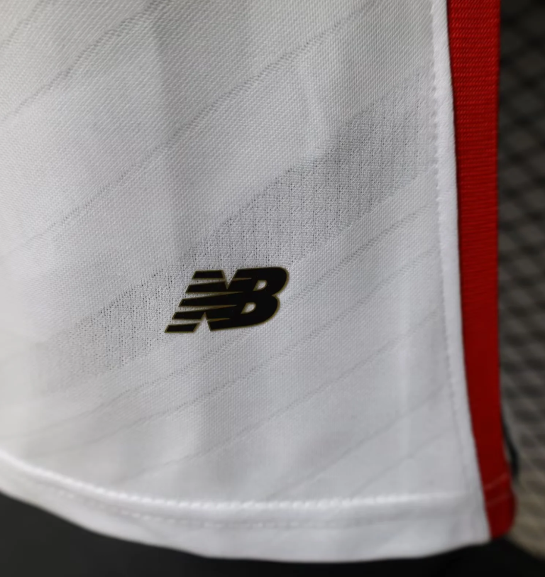 2026/2027 Player Version São Paulo Home Football Jersey 1:1 Thai Quality topjersey