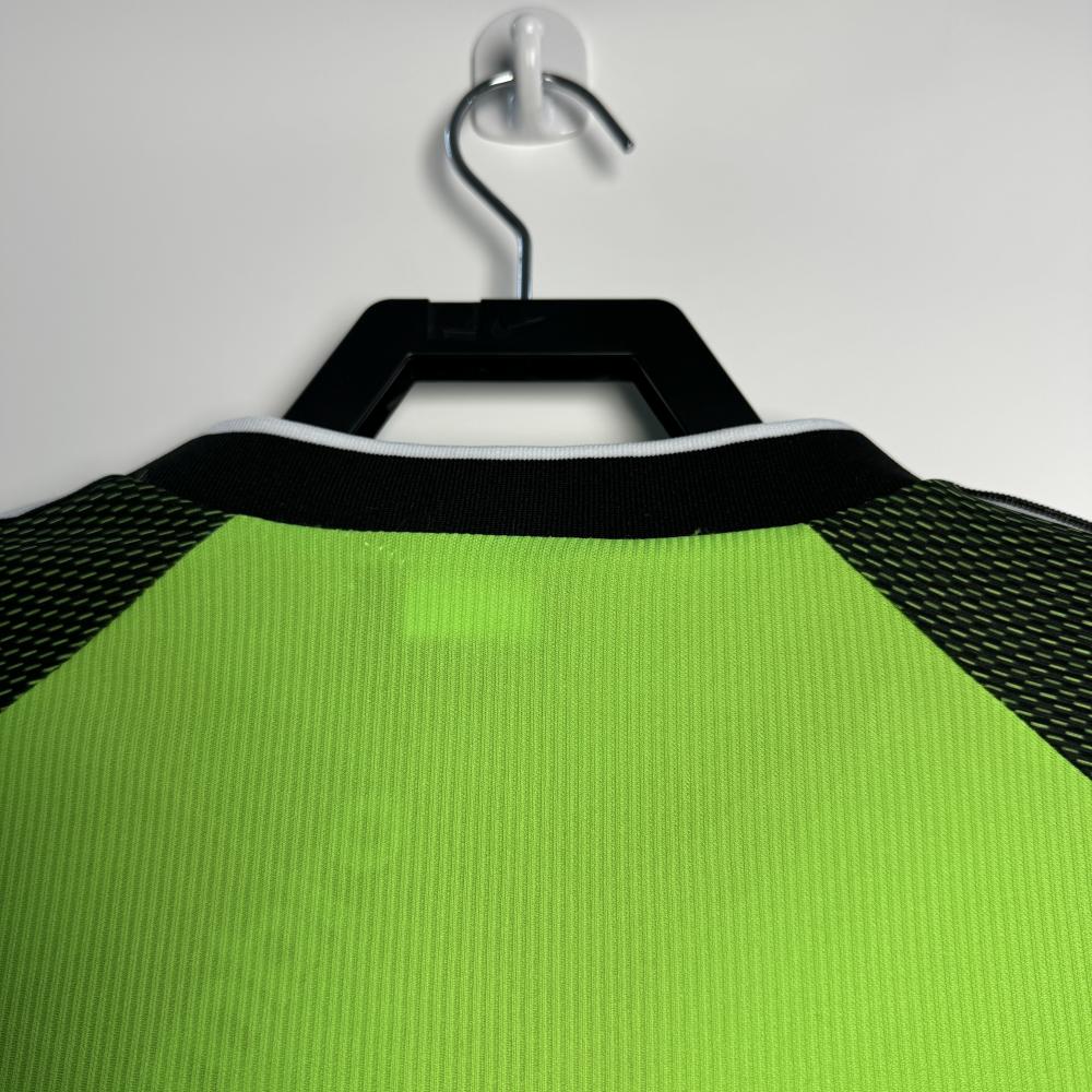 1998-1999 Retro Long Sleeve Manchester United Goalkeeper