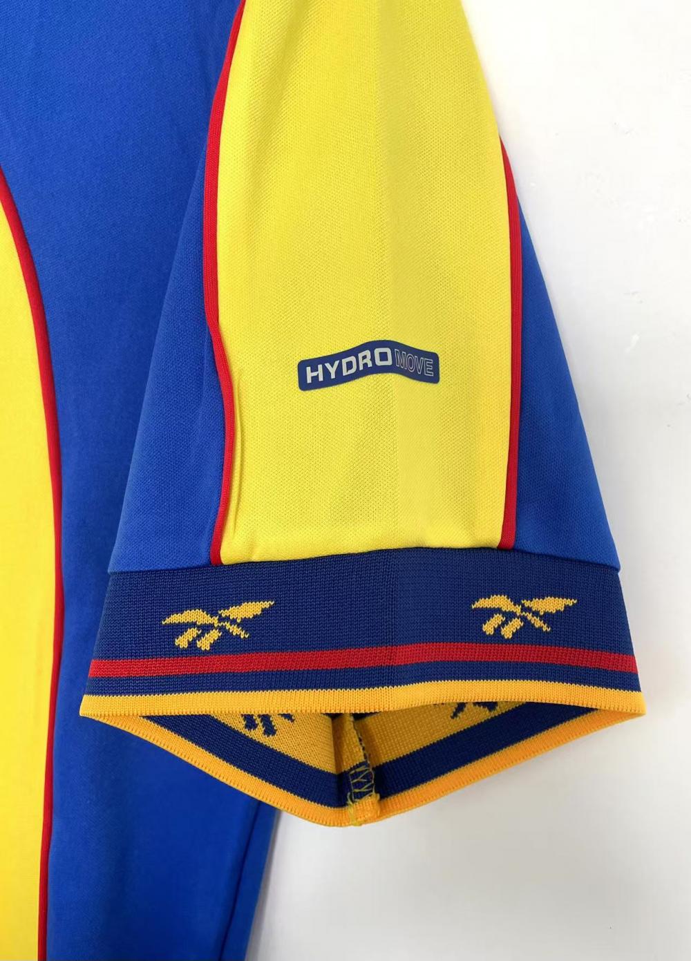 2001 Retro Colombia Home