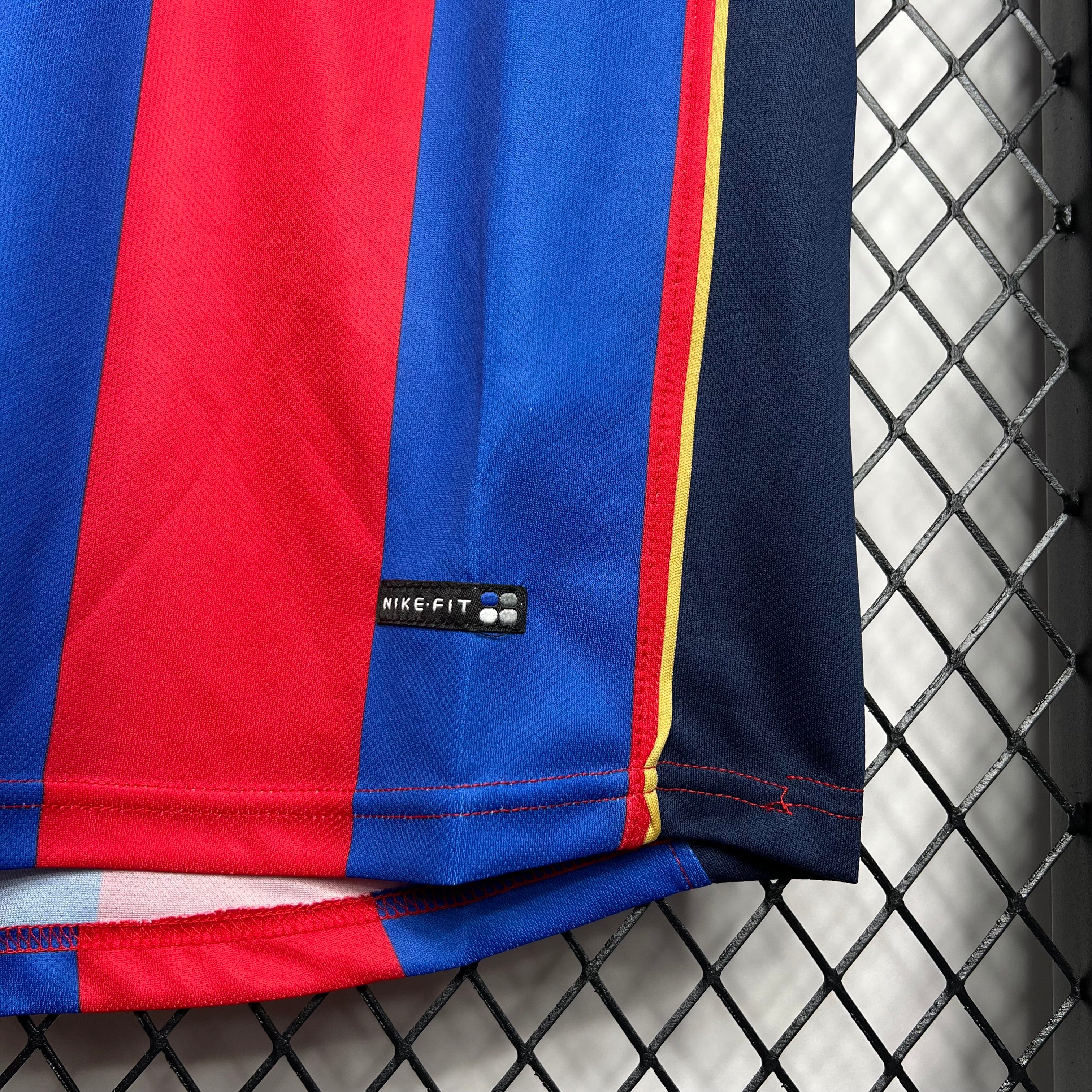 2004/2005 Retro Barcelona Home