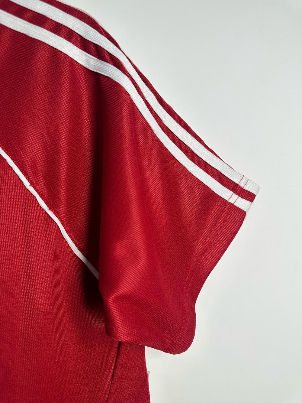 2005-2006 Retro Bayern Munich Home
