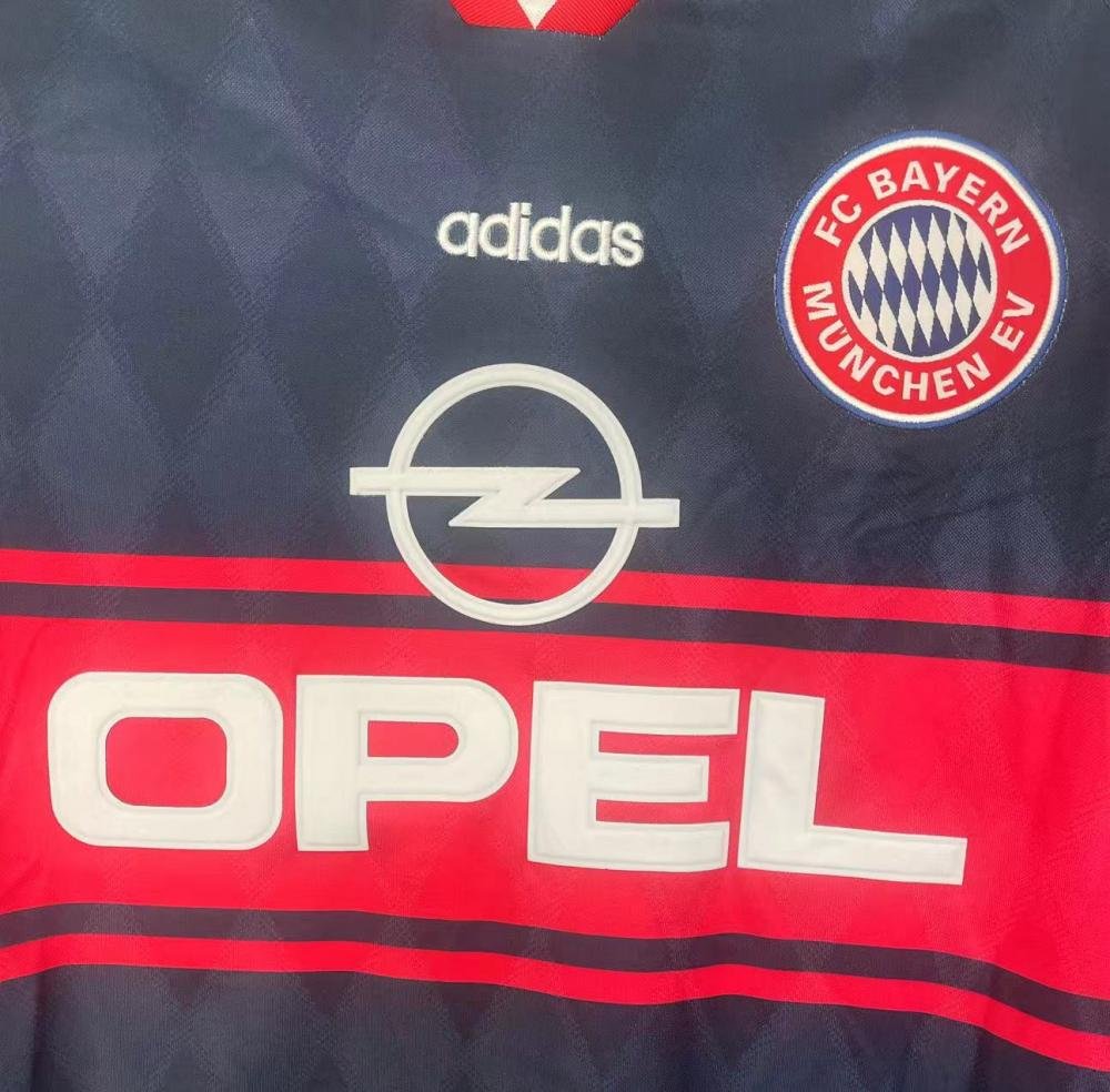 1997/1999 Retro Bayern Munich Home