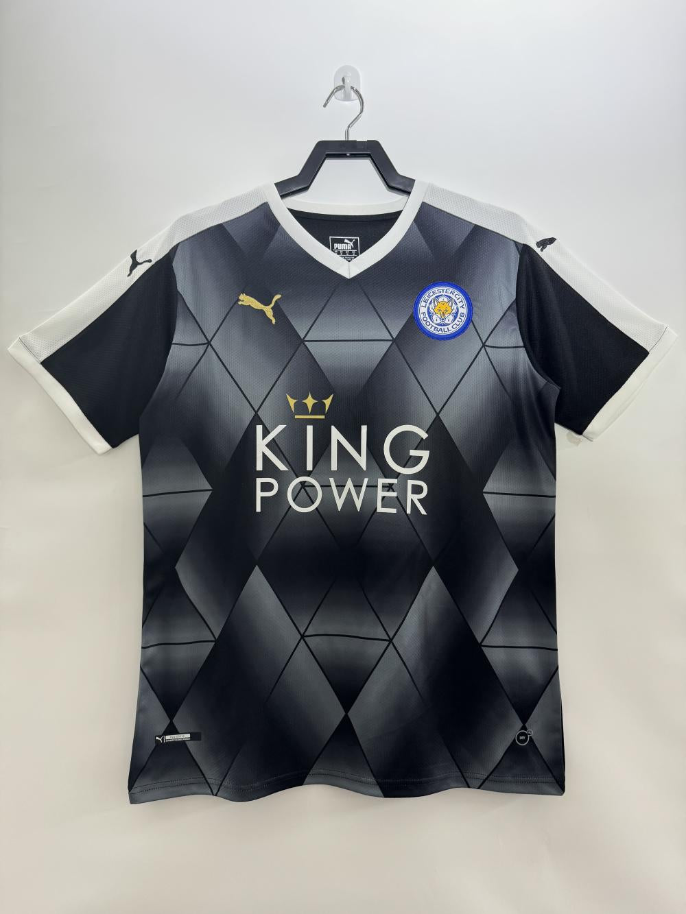 2015-2016 Retro Leicester City Away