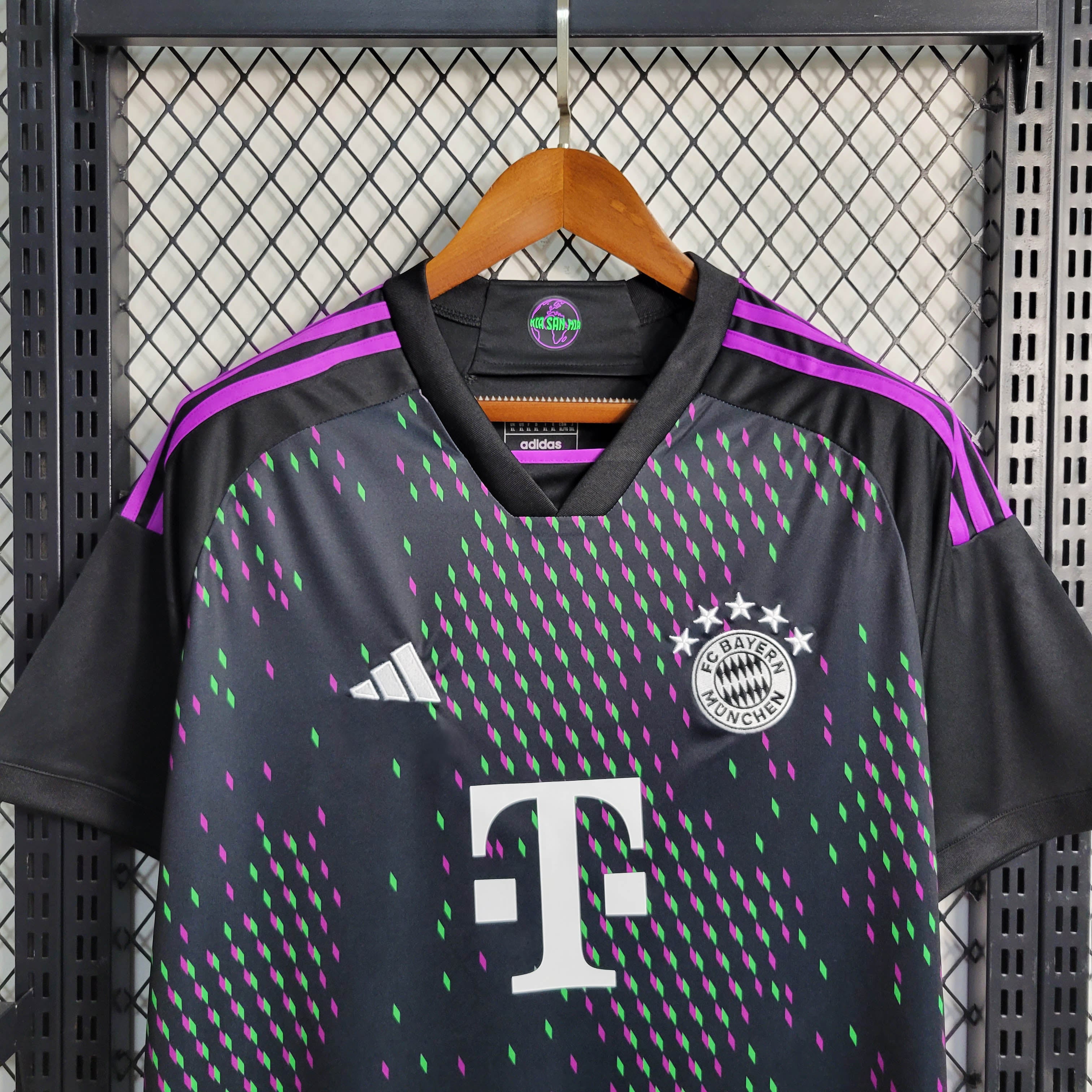 2023/2024 Bayern Munich Away