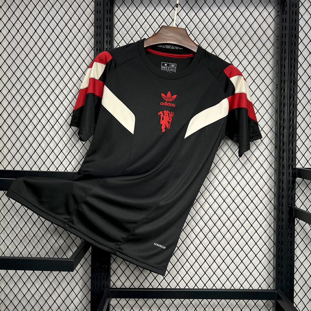 2024/2025 Manchester United Originals Tee Black Jersey