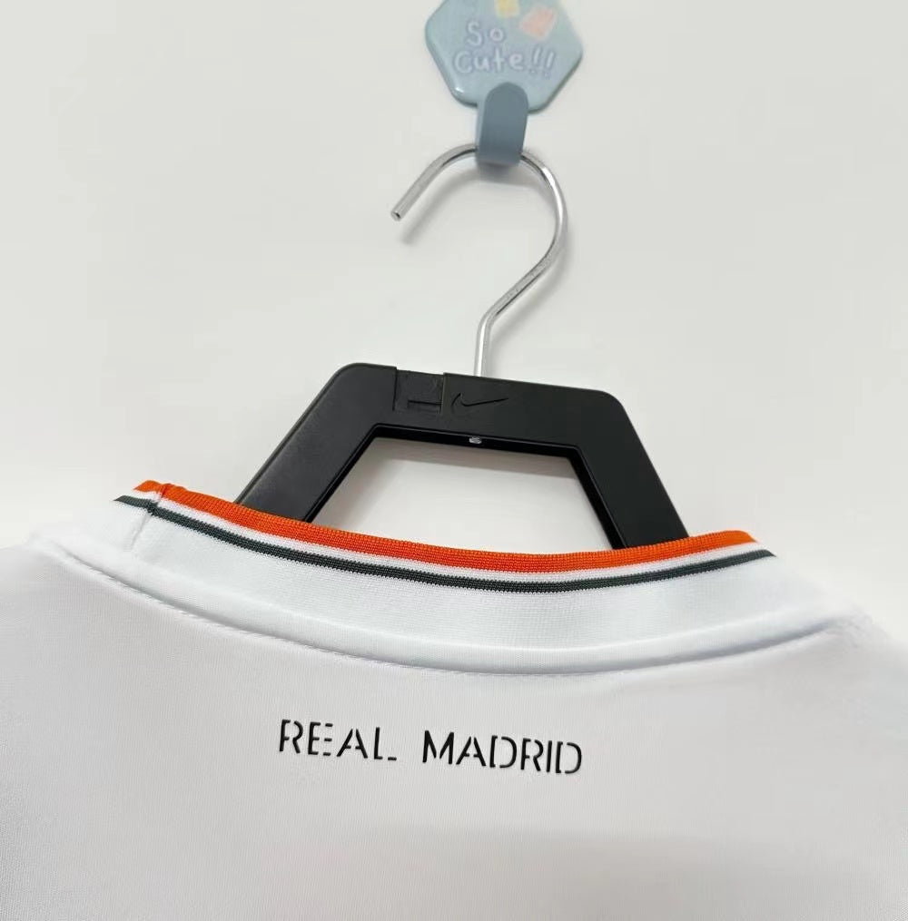2013/2014 Real Madrid Home