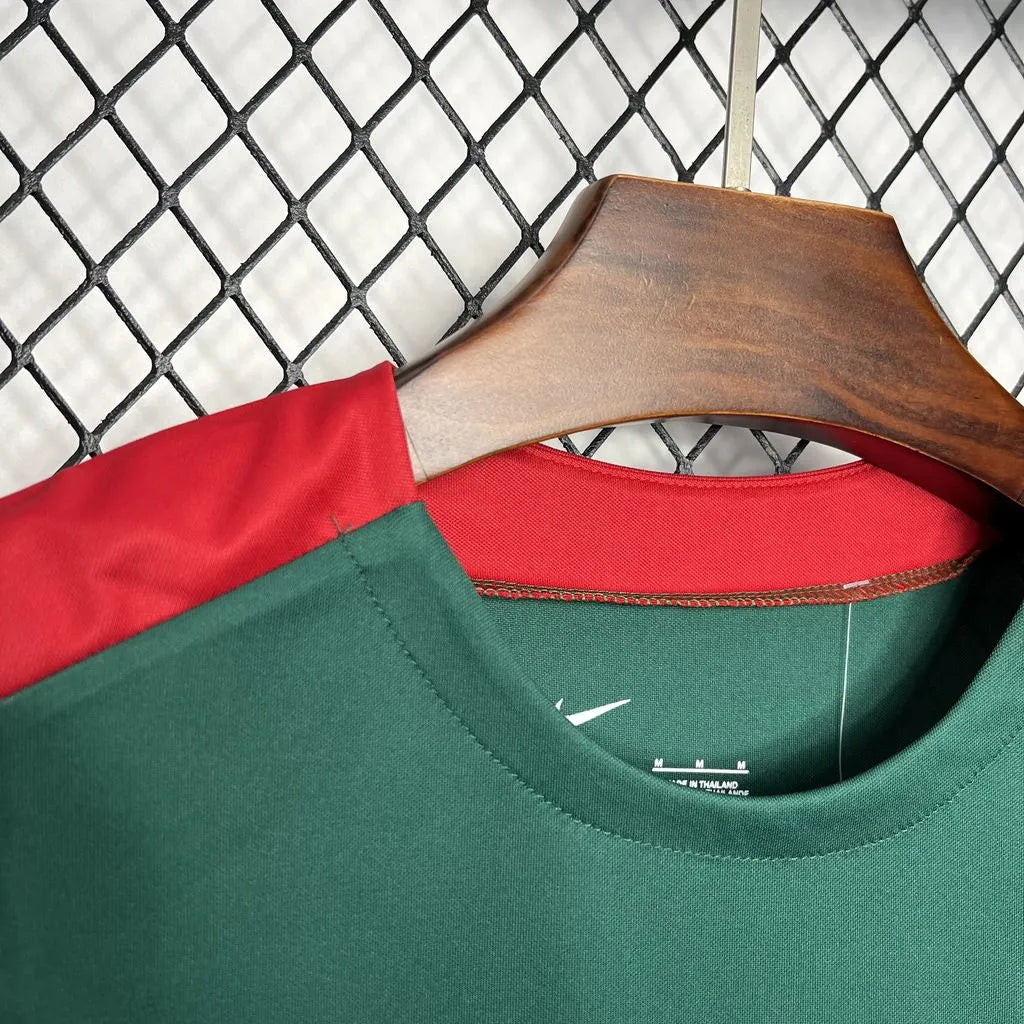 2024/2025 Liverpool Pre-match Training Dark Green Jersey1:1