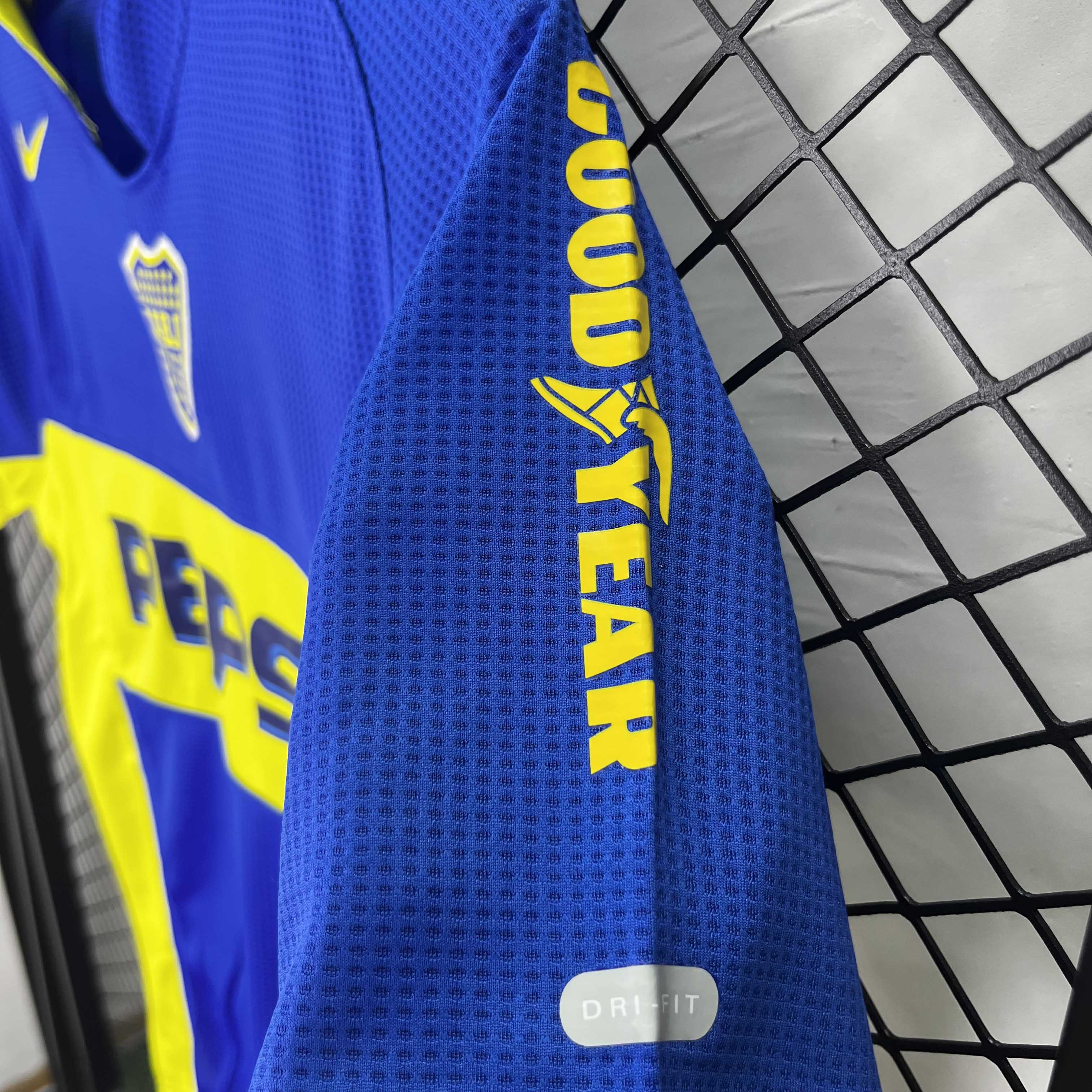 2004/2005 Retro Boca Juniors Home