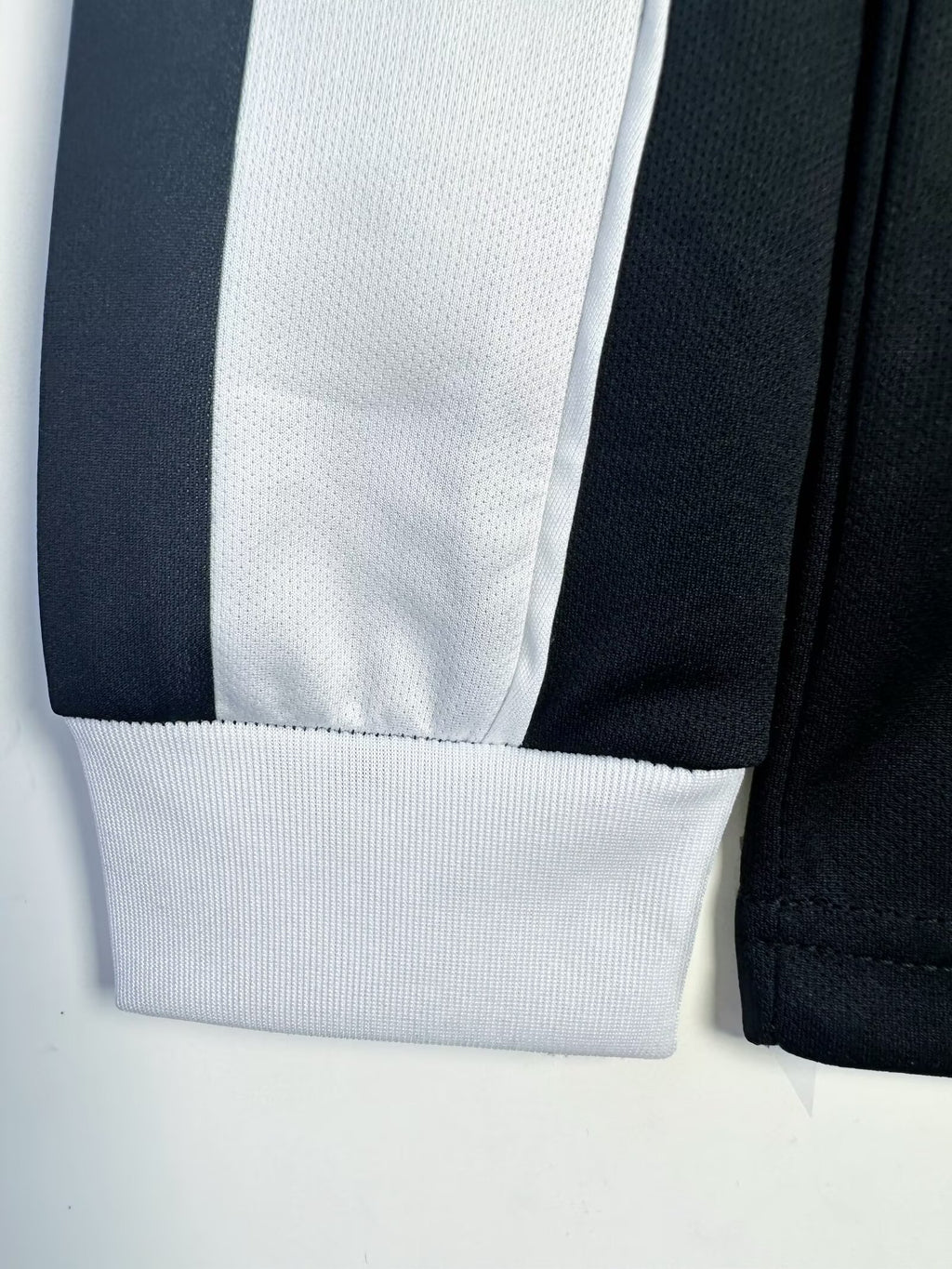 2002/2003 Retro Juventus Long Sleeves Home