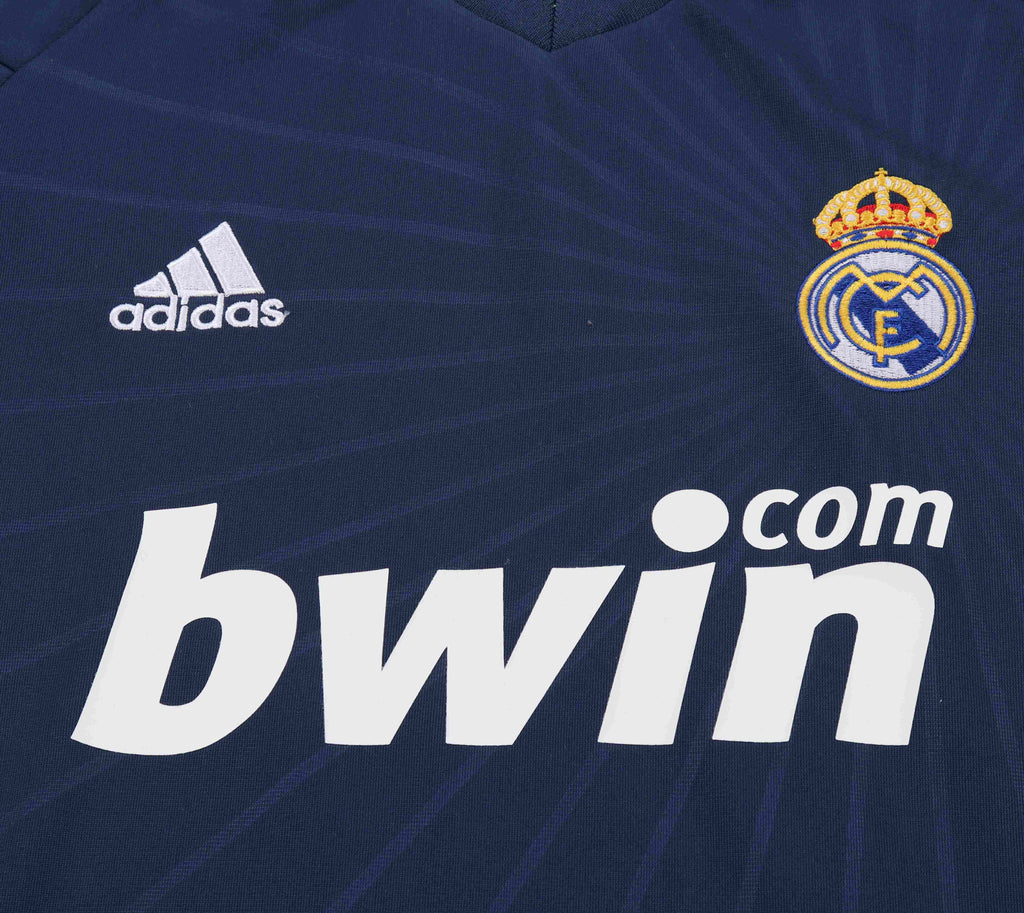 2010-2011 Retro Real Madrid Away