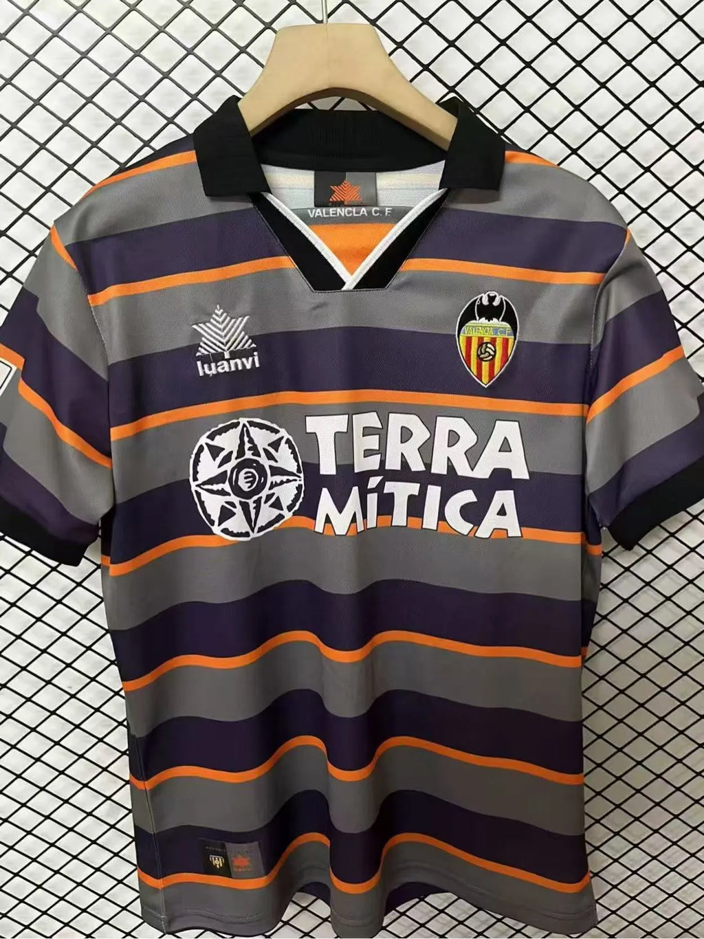 1999/2000 Retro Valencia Away
