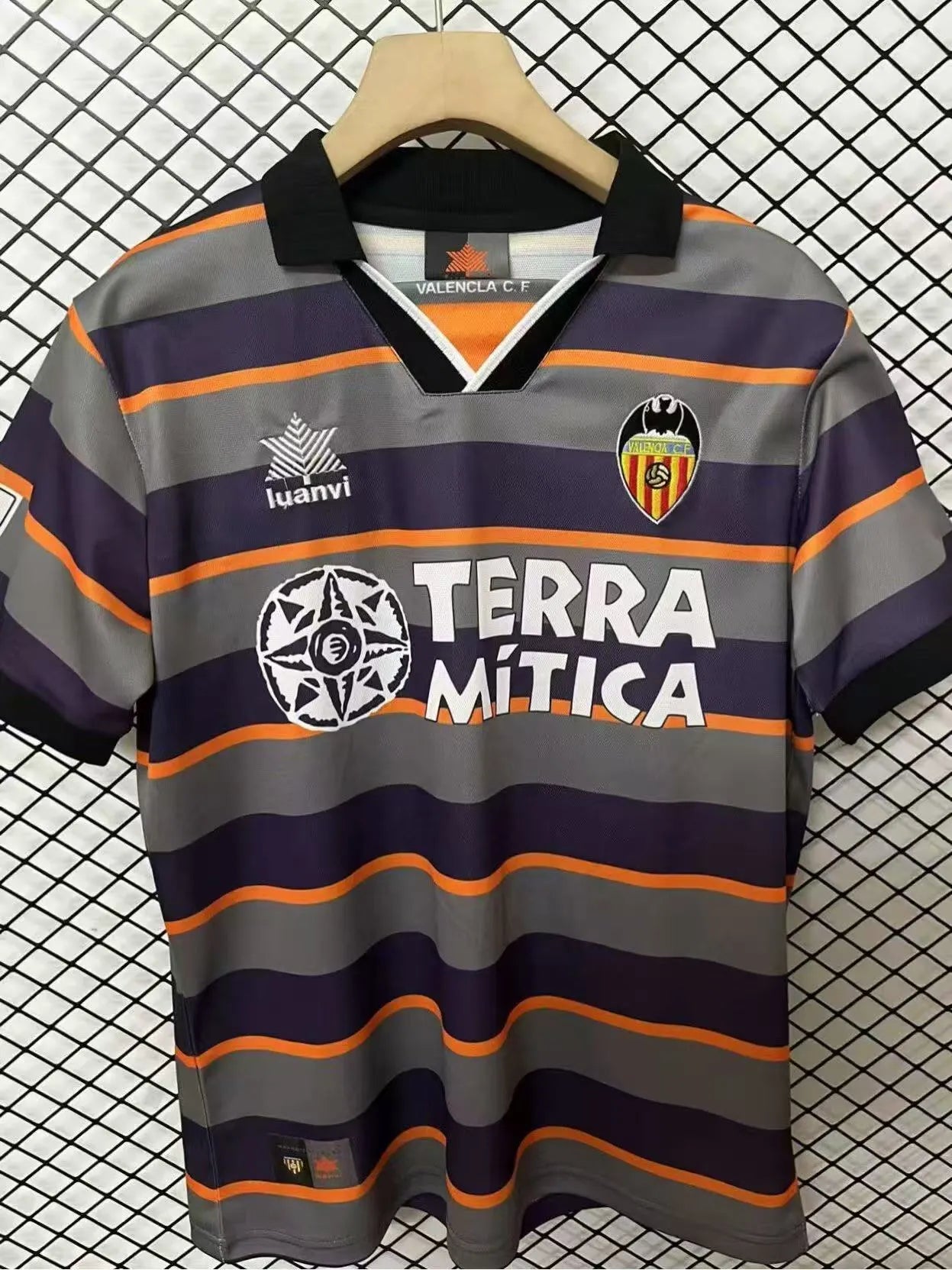 1999/2000 Retro Valencia Away