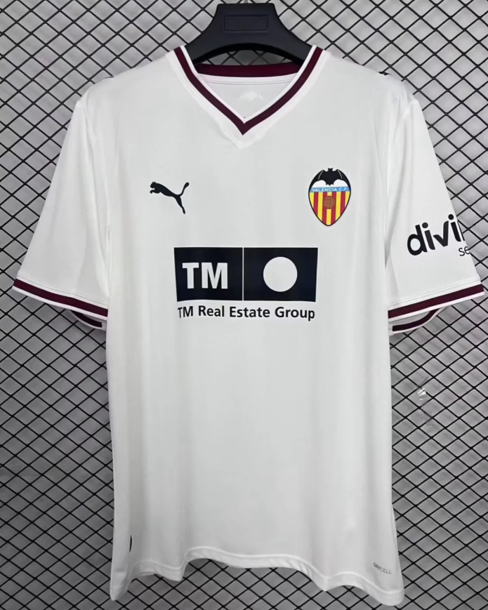 2026/2027 Valencia Home Football Shirt 1:1 Thai Quality topjersey