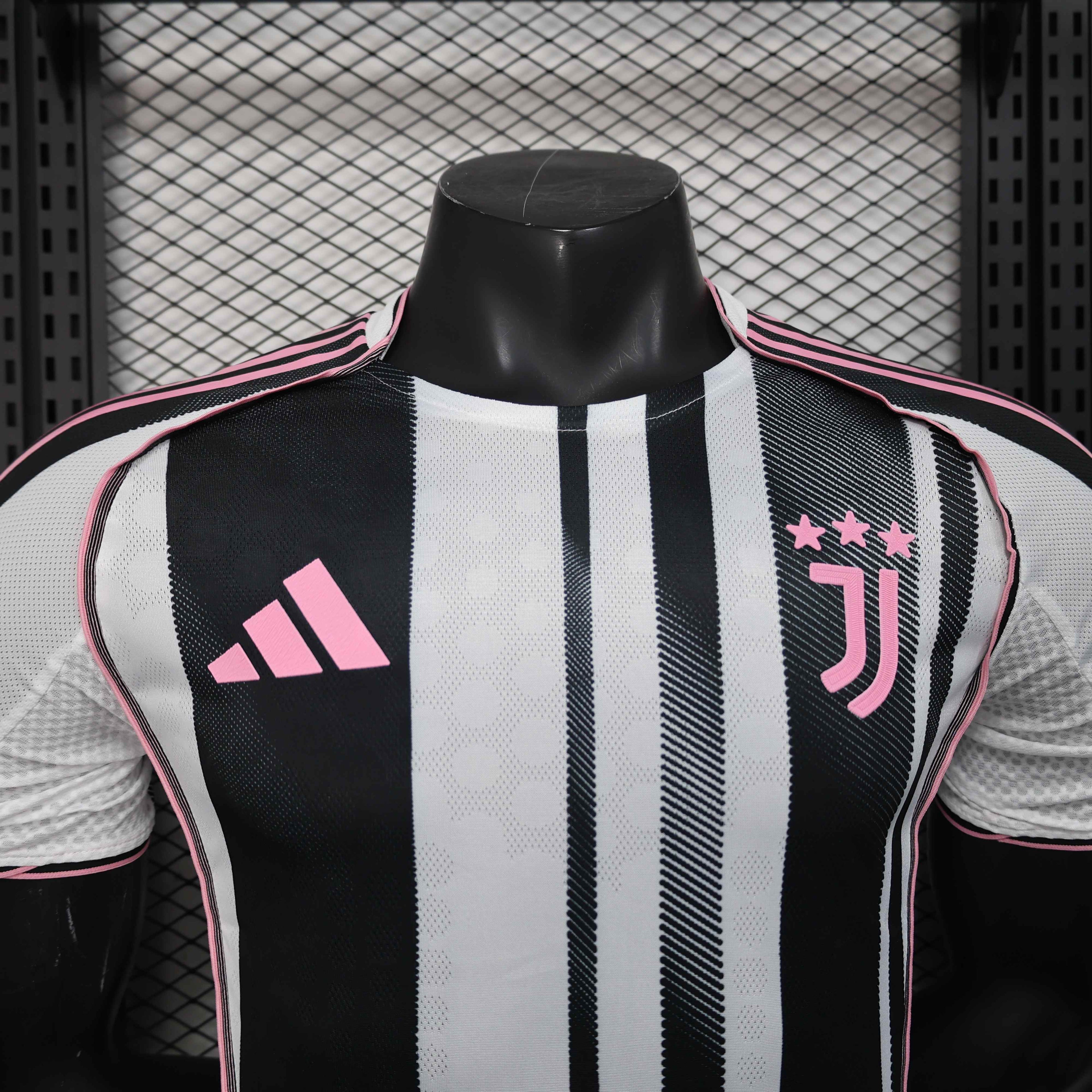 2025/2026 Player Version Juventus Home