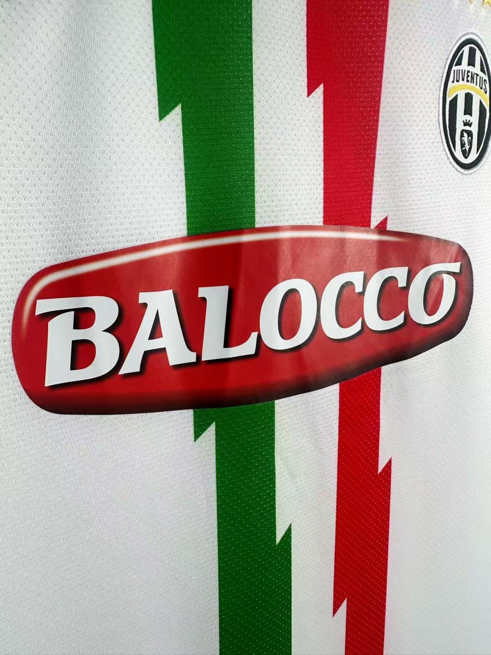 2010/2011 Retro Juventus Away