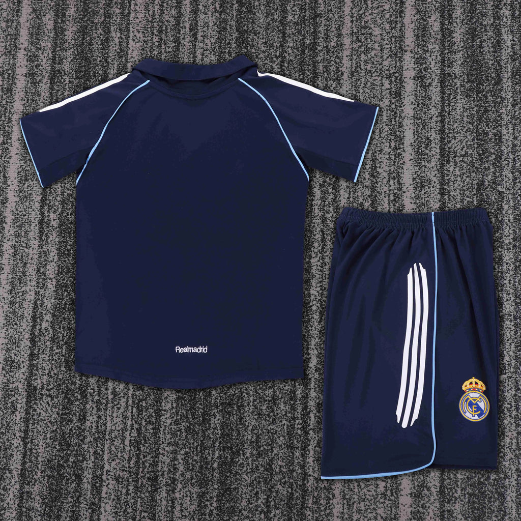 2005-2006 Retro Real Madrid Away