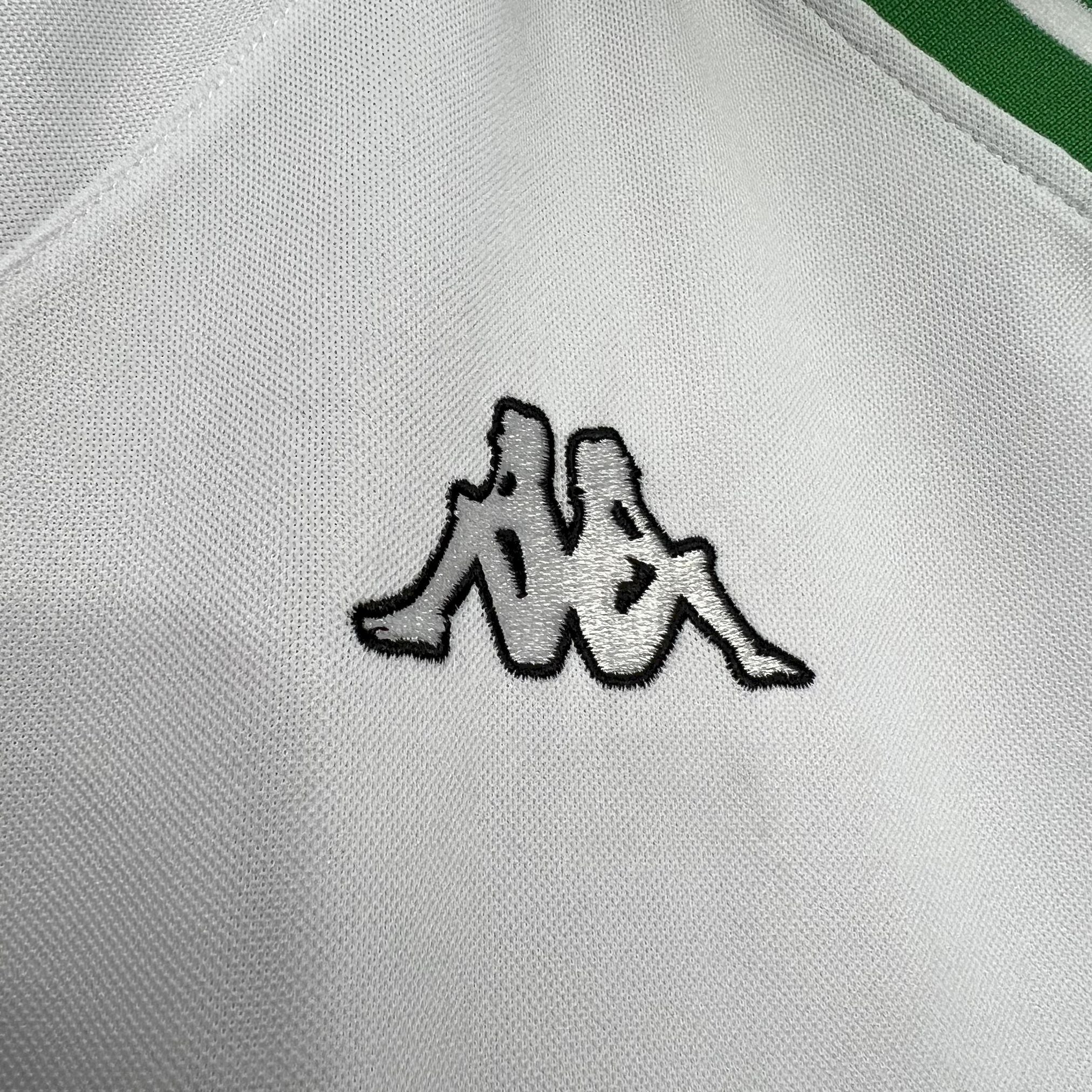 2001/2002 Retro Werder Bremen Home