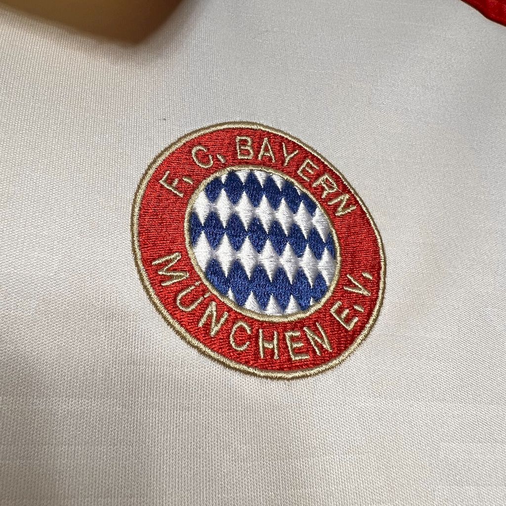 2024/2025 Bayern Munich Third Away