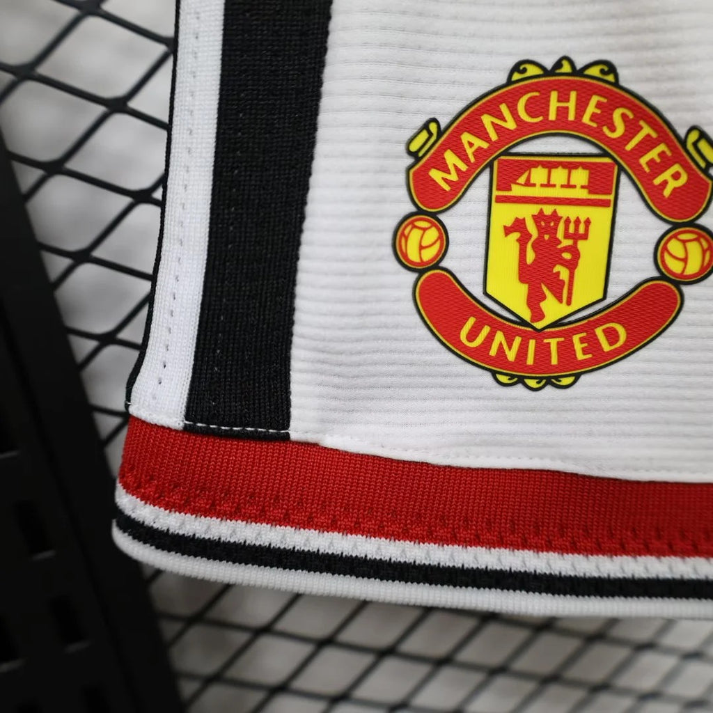 2026/2027 Player Version Manchester United Home Shorts 1:1 Thai Quality