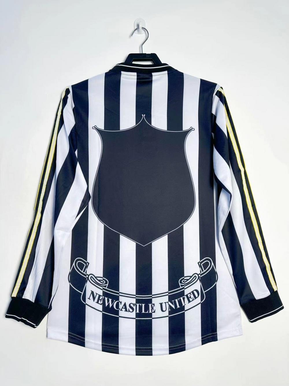 1997-1999 Retro Long Sleeve Newcastle United Home