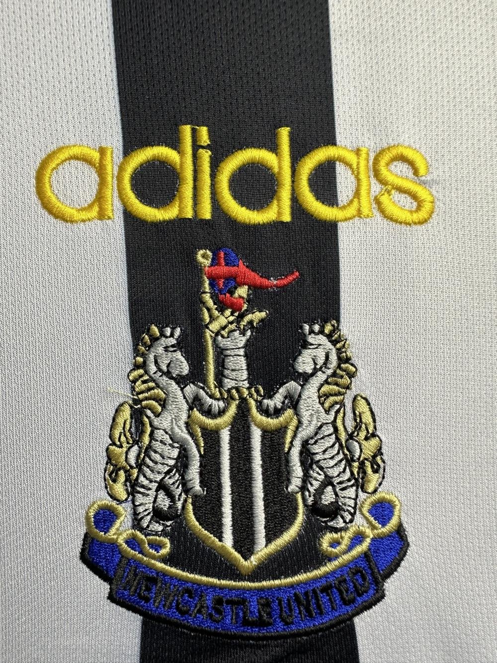 1997-1999 Retro Long Sleeve Newcastle United Home