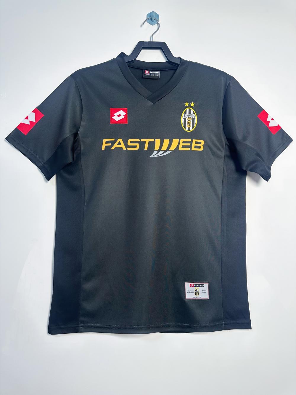 2001-2002 Retro Juventus Away