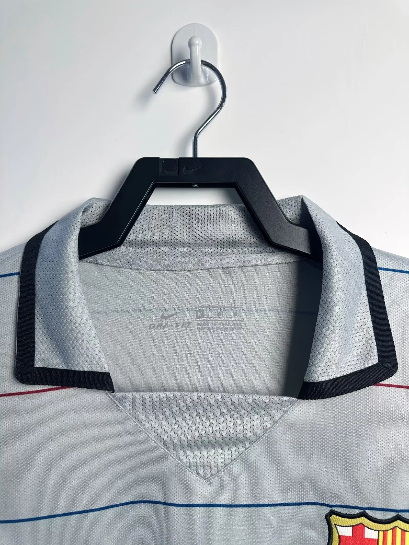 2003/2004 Retro Barcelona Long Sleeves Away