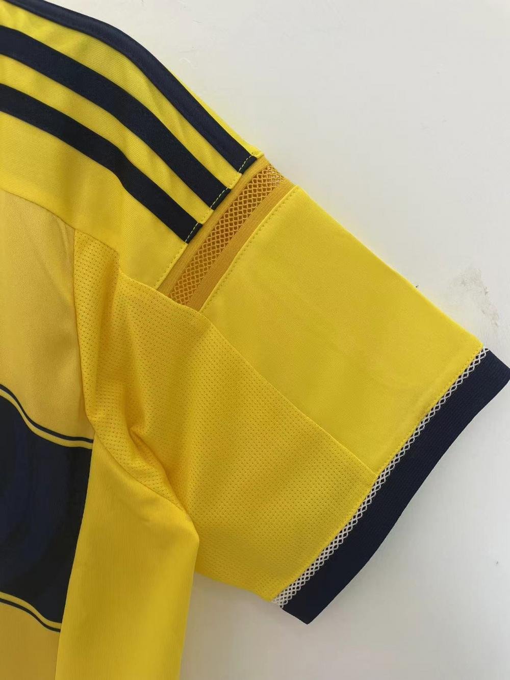 2014 Retro Colombia Home