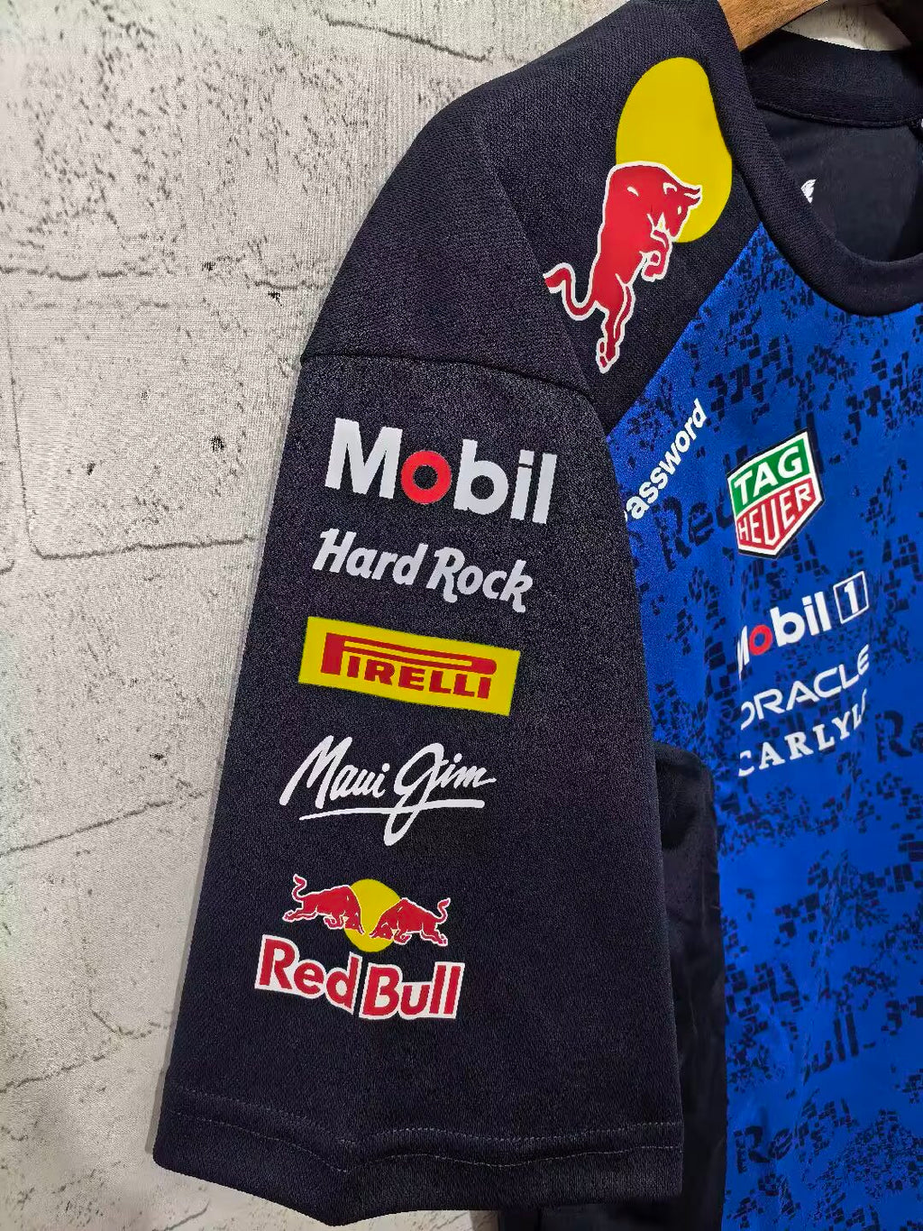 red-bull-2026-f1-racing-suit-p1884496