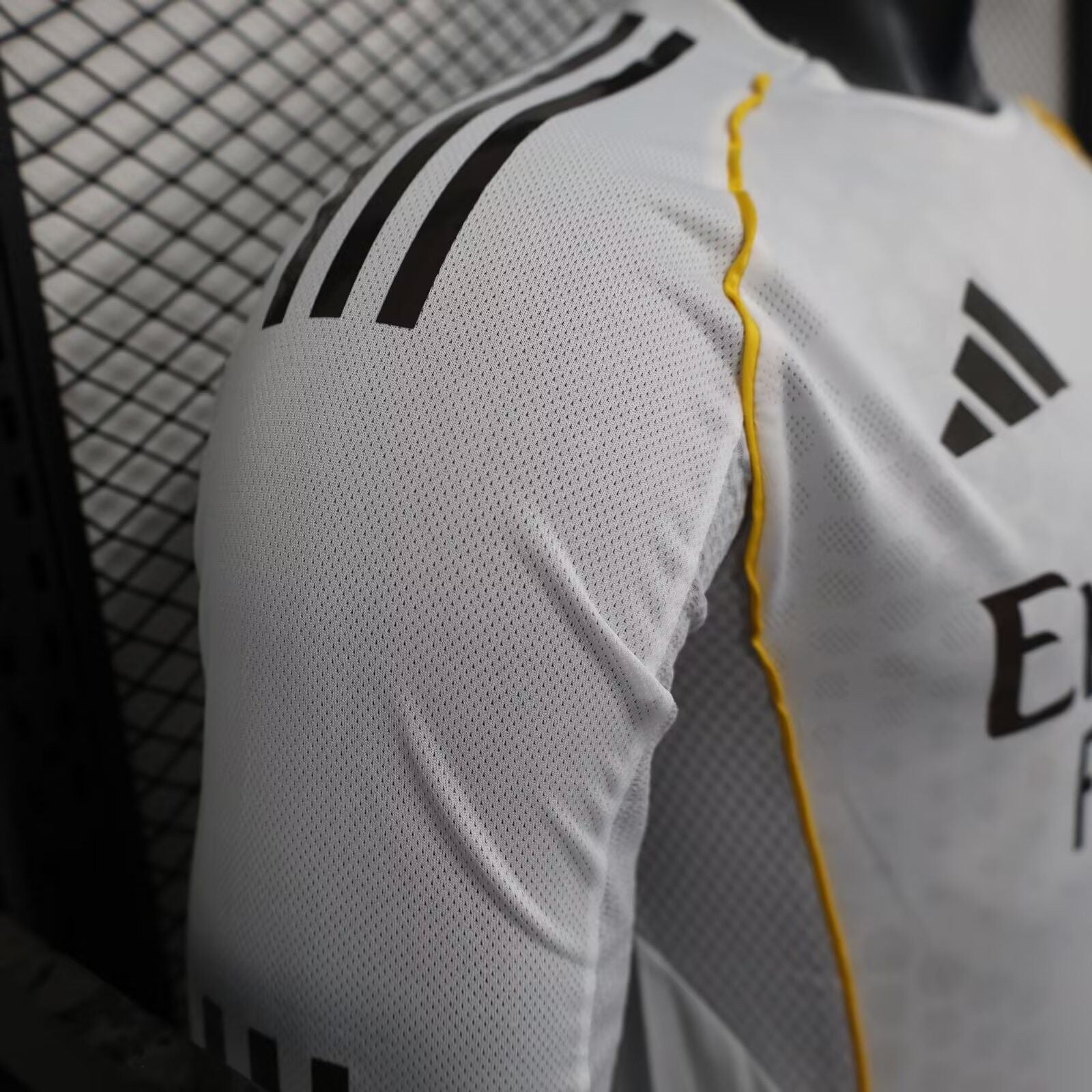 2025/2026 Long Sleeve Player Version Real Madrid Home
