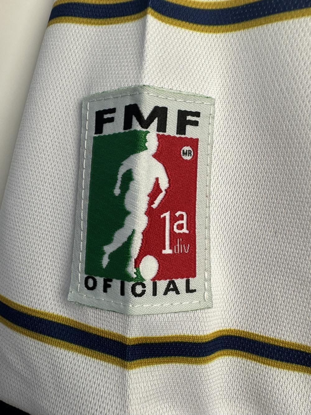 1997-1998 Retro Pumas UNAM Away