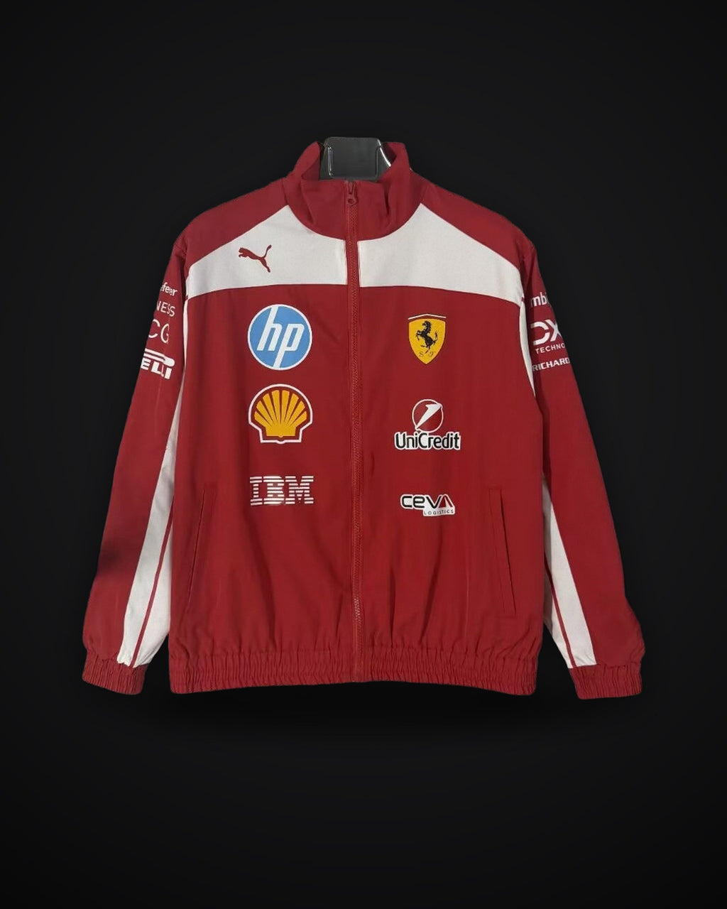 ferrari-2026-f1-windbreaker-p2220062