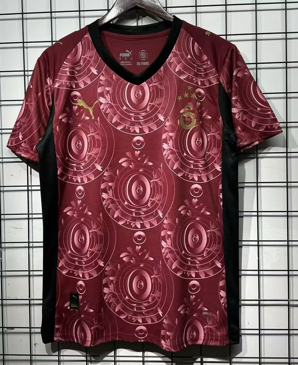 2025/2026 Galatasaray Third Away 01