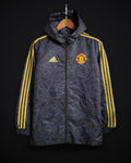 2023/2024 Manchester United Windbreaker black