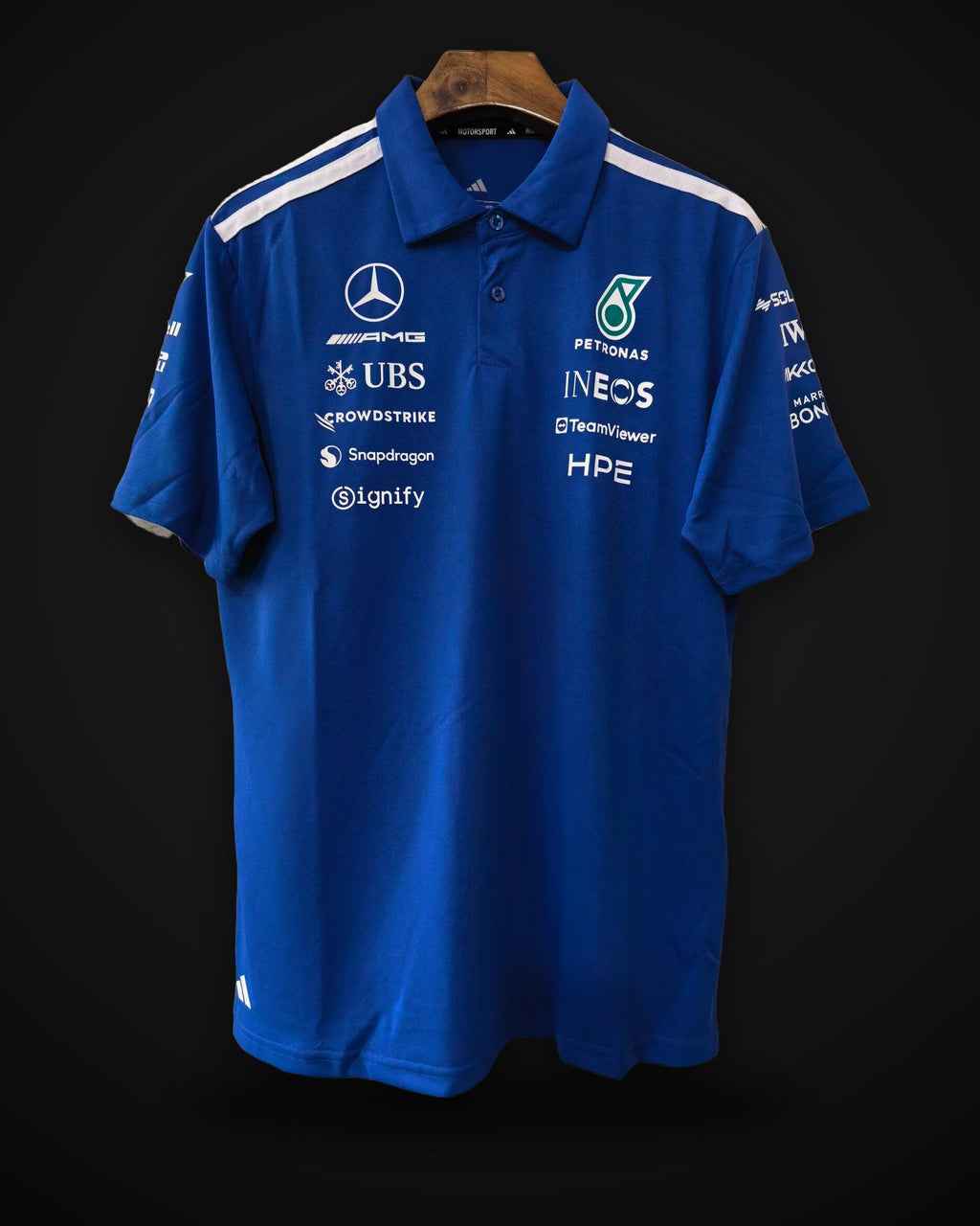 mercedes-2026-f1-racing-suit-p1912176