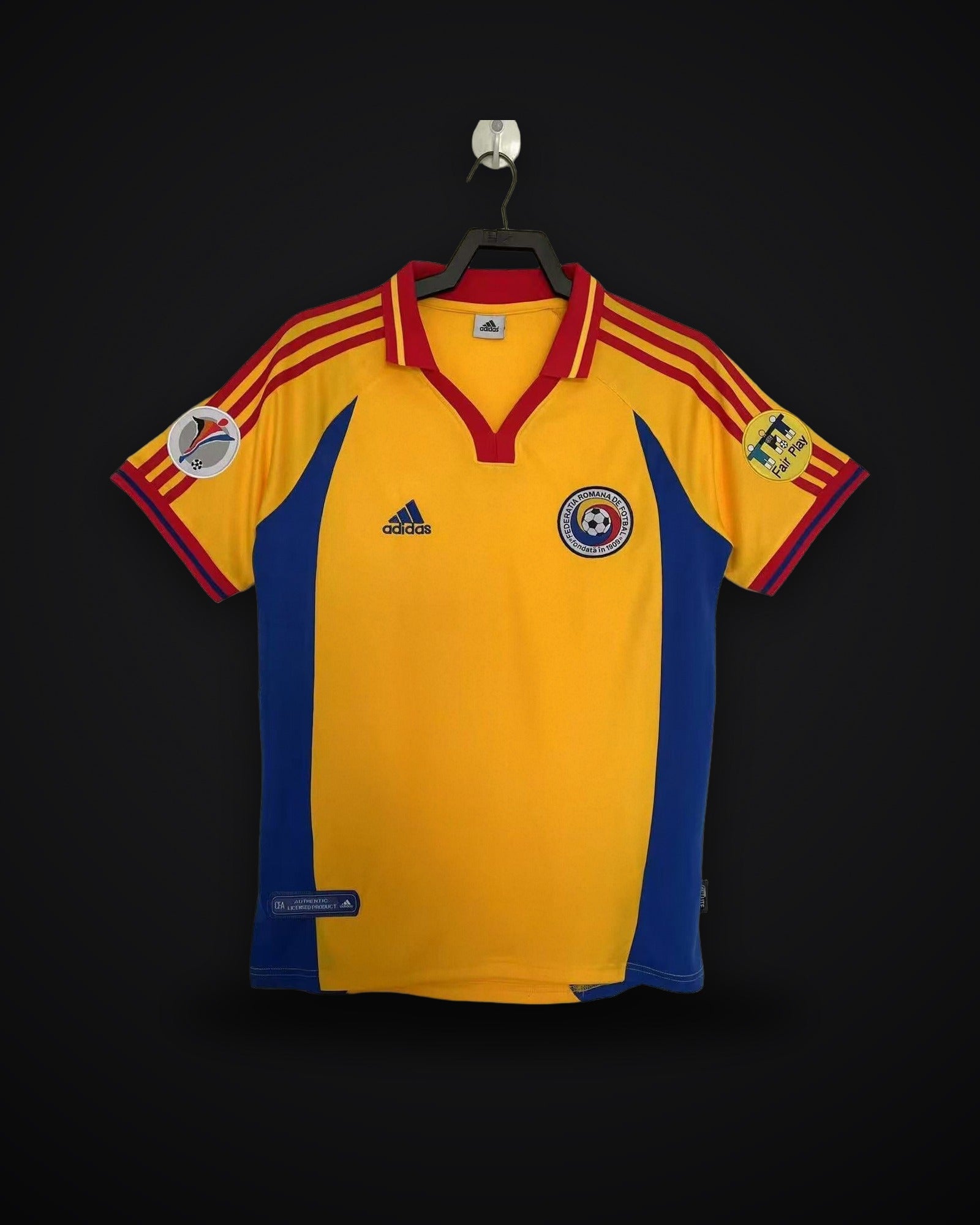 2000 Retro Romania Home