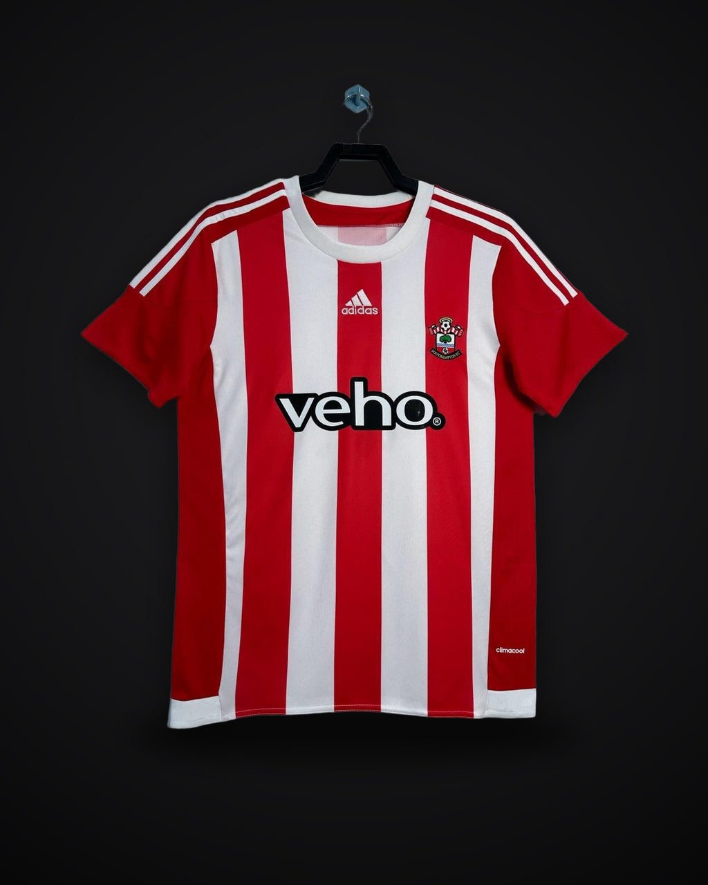 2015-2016 Retro Southampton Home